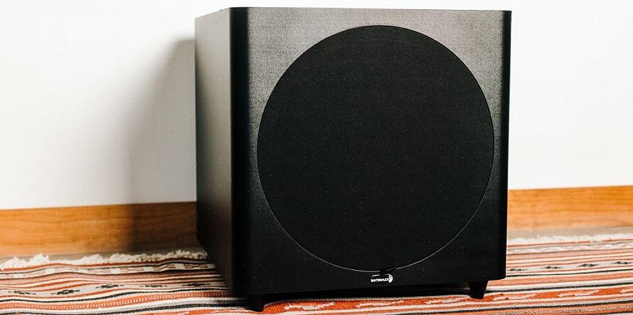 Sinun on kuitenkin asennettava subwoofer kunnolla autoon