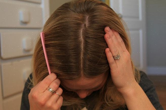 Vältä liiallisen hiusvärin käyttöä välttääksesi hiusten vahingoittumista