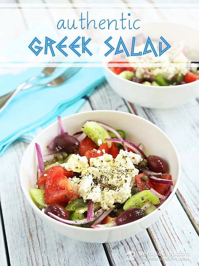Aidon kreikkalaisen salaatin valmistamiseksi tässä on noudatettava vaiheita