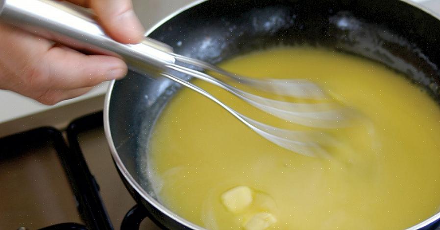 Beurre blanc -kastike on ranskalainen kuuma voikastike