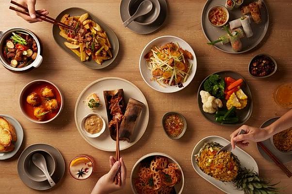 Vietnamilainen keittiö on kuuluisa taiteellisesta ruoka-esityksestään