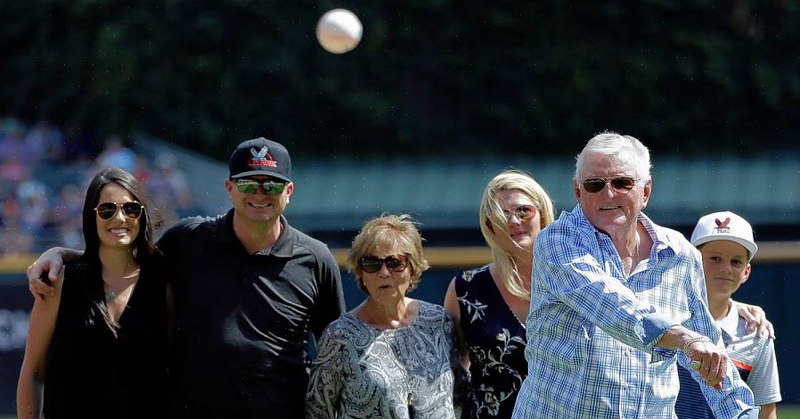 Voit ostaa vintage-viirit baseball-kuuluisuudesta Hallista