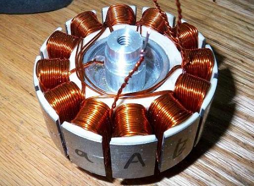 Nyt olet käytännössä rakentanut oman magneettimoottorisi romusta nähdäksesi
