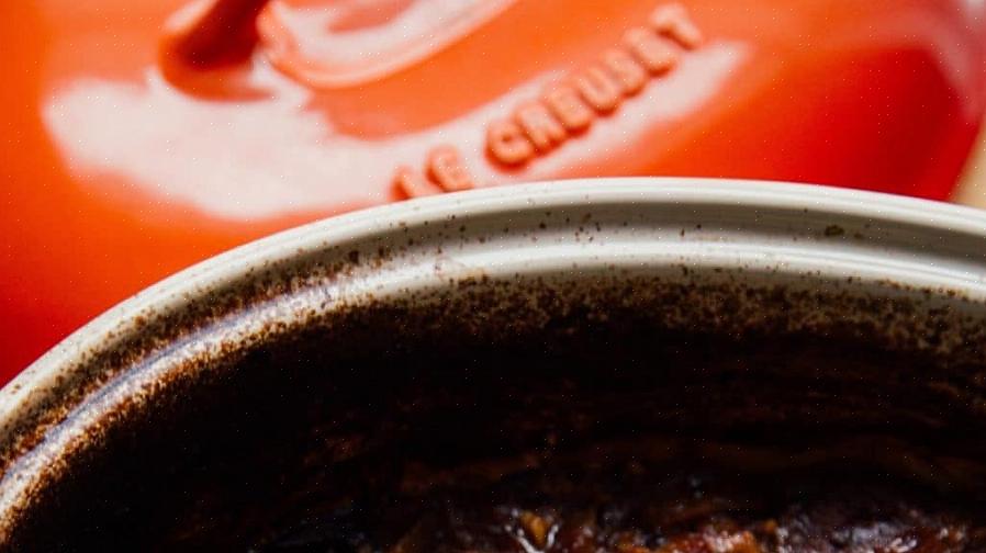 Jos haluat oppia lisää Le Creuset -ruukkujen luonnollisesta puhdistamisesta