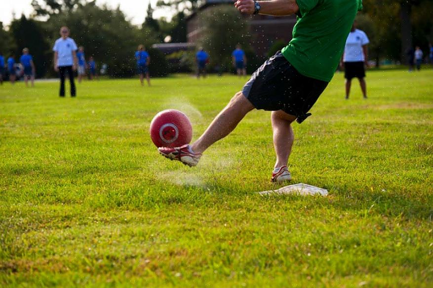 Koska vain harjoittelemalla voit täydentää potkutaitojasi Kickballissa