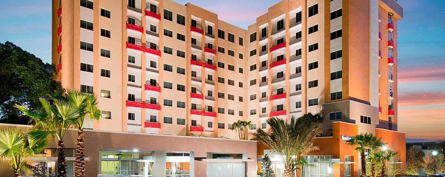 Breakers-hotelli - Se on Palm Beachin historiallinen hotelli