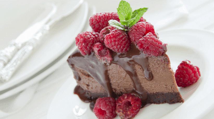 Kuinka vähän hiilihydraatteja haluat tehdä ilman paistettavaa suklaajuustokakkua