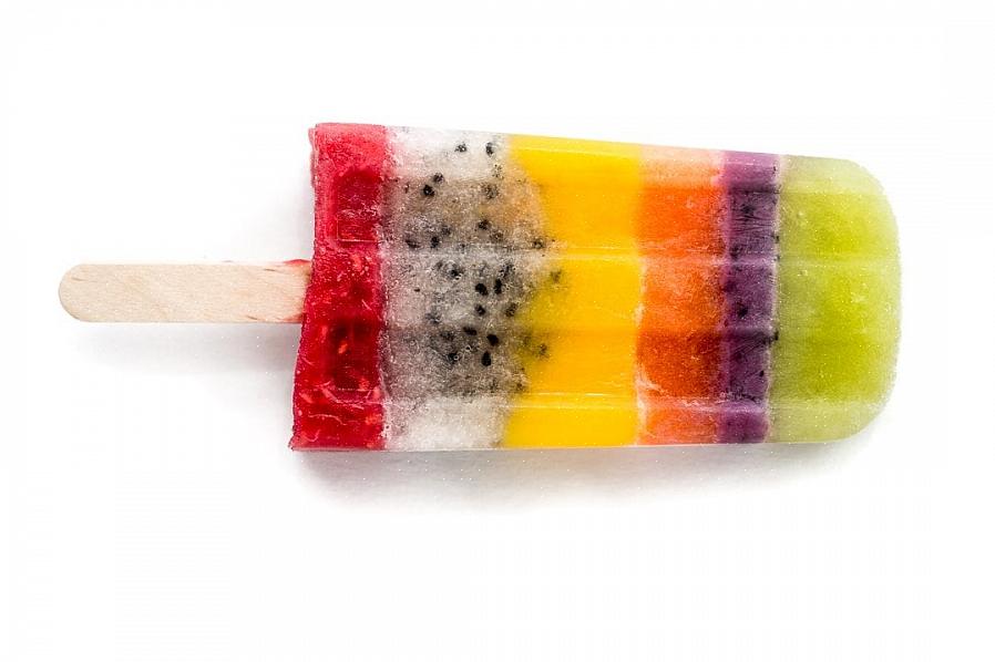 Aseta sitten toinen maku kerrokseksi popsicle