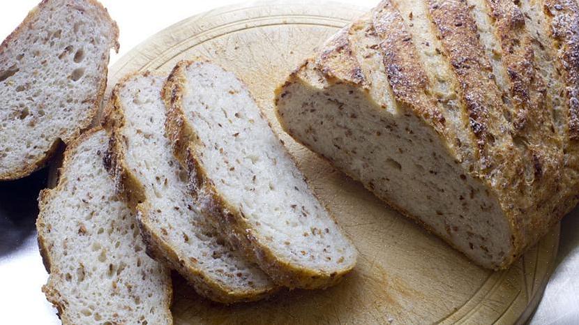 Gluteenittoman leivän paistaminen ei todellakaan ole niin erilaista kuin tavallisen vehnäleivän