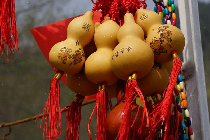 Kuun uutta vuotta tai kiinalaista uutta vuotta vietetään perinteisesti helmikuun aikana