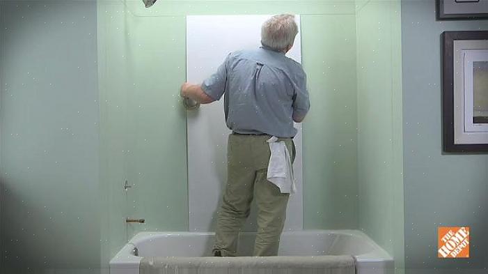 Tarkista kylpyhuoneen seinät vesivahinkojen varalta