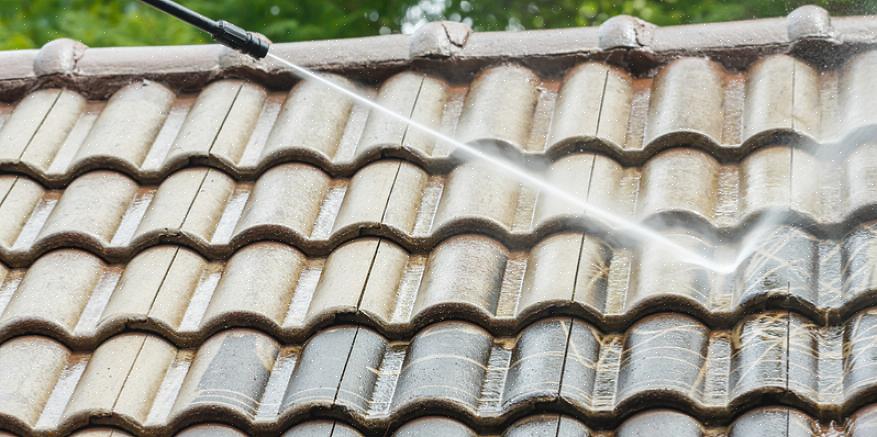 Jotka on erityisesti suunniteltu savilaattojen kattojen puhdistamiseen