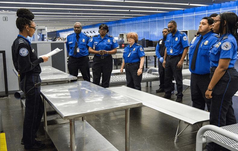 Voit hakea TSA-työtä napsauttamalla Hakemus-välilehteä