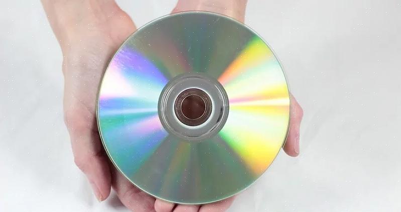 Paras tapa lisätä tarra DVD-levyllesi on käyttää tulostettavaa DVD-levyä