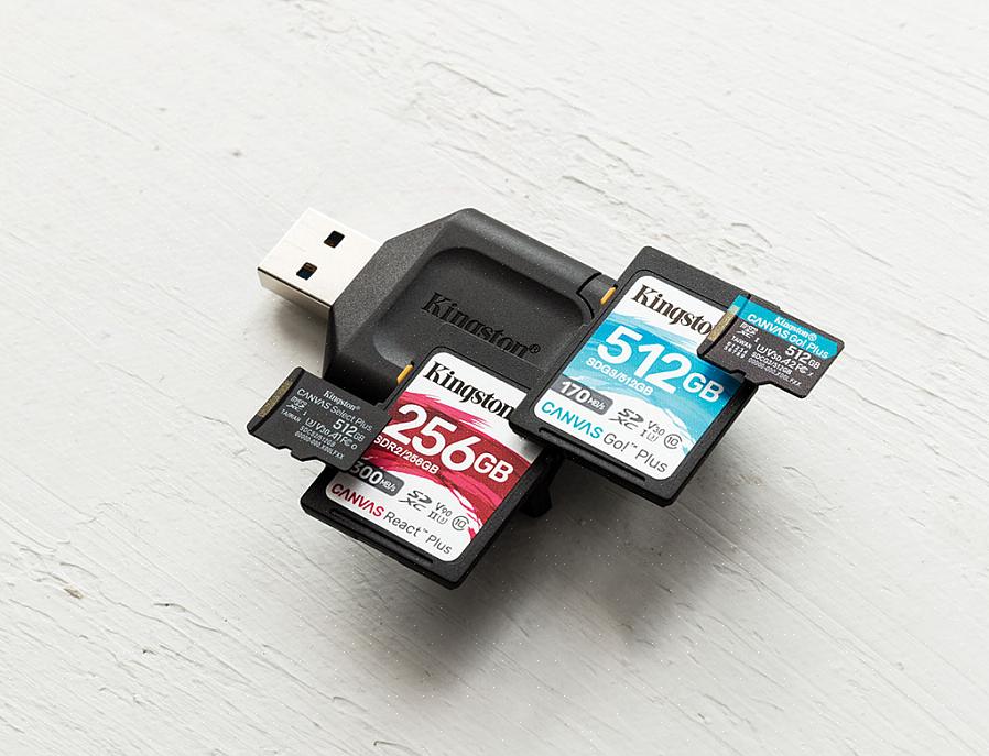 EBaylla on Mini USB 2,0 CF Compact Flash -muistikortinlukija vain viidellä dollarilla